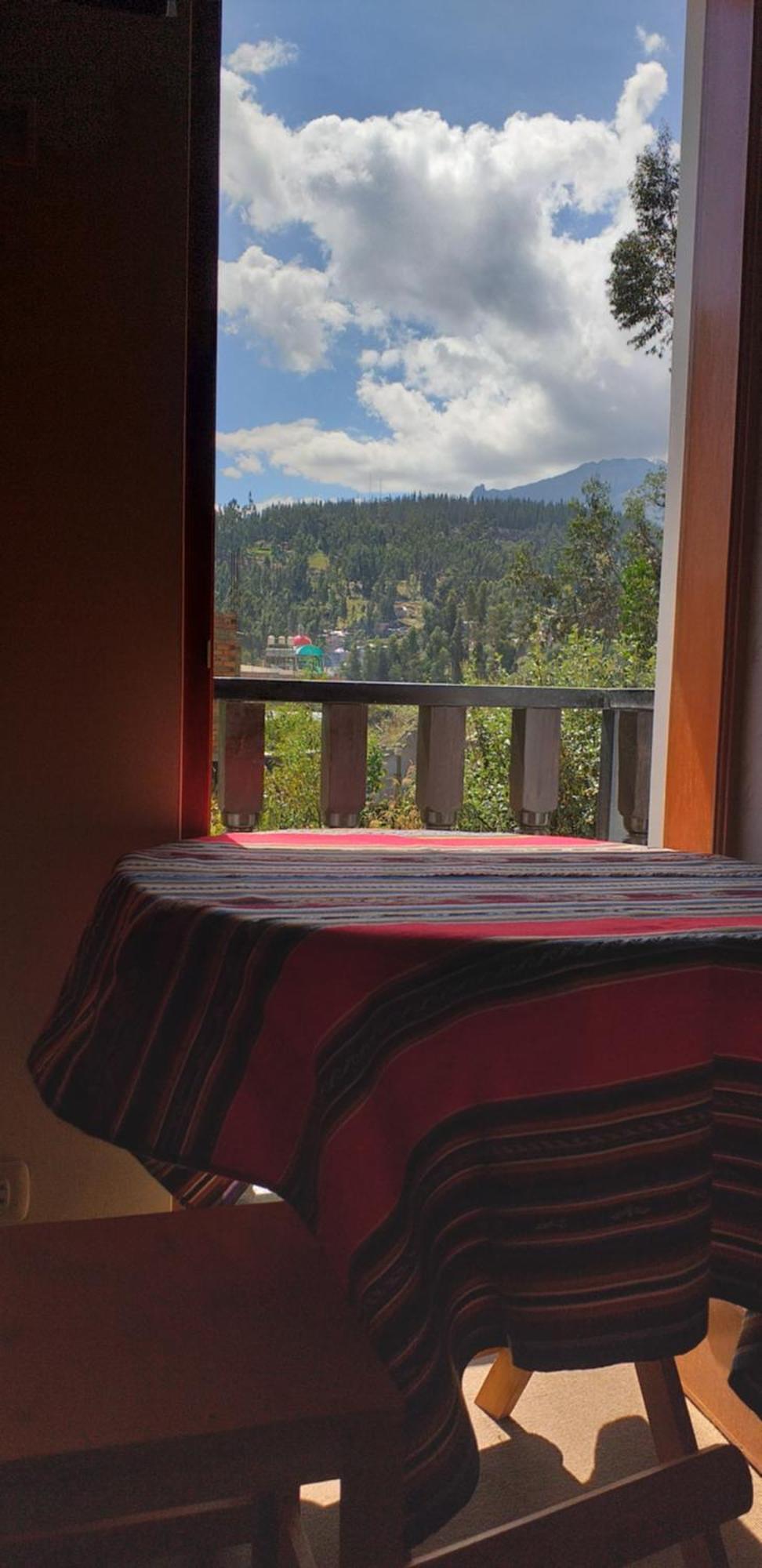 Amazing Huaraz Bed and Breakfast Exteriör bild